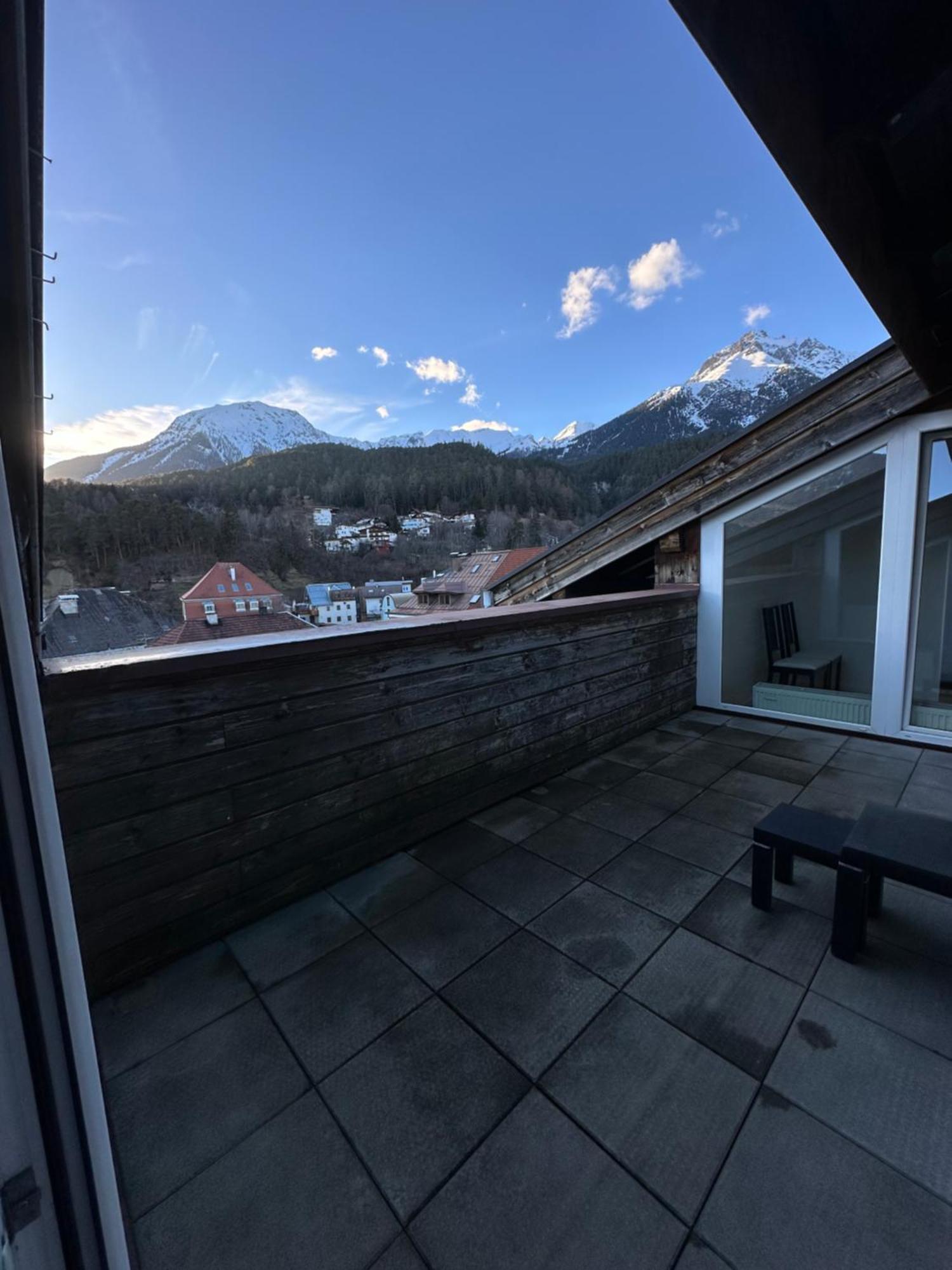אימסט Geraeumiges Sonniges Apartment Mit Bergblick מראה חיצוני תמונה